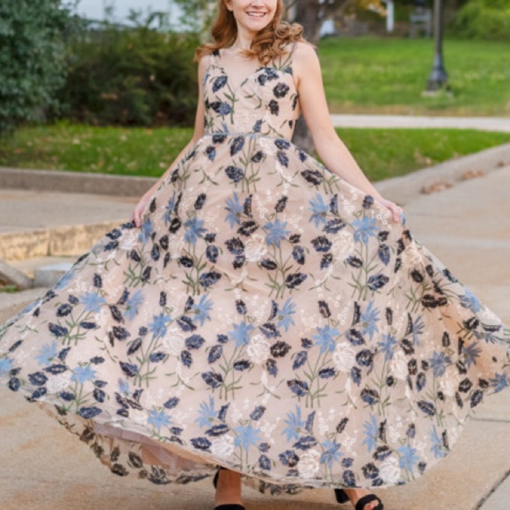 Floral A-Line prom dress